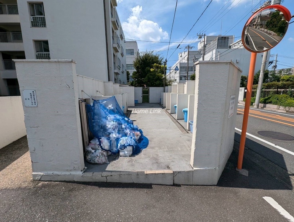 南町住宅　ゴミ置き場